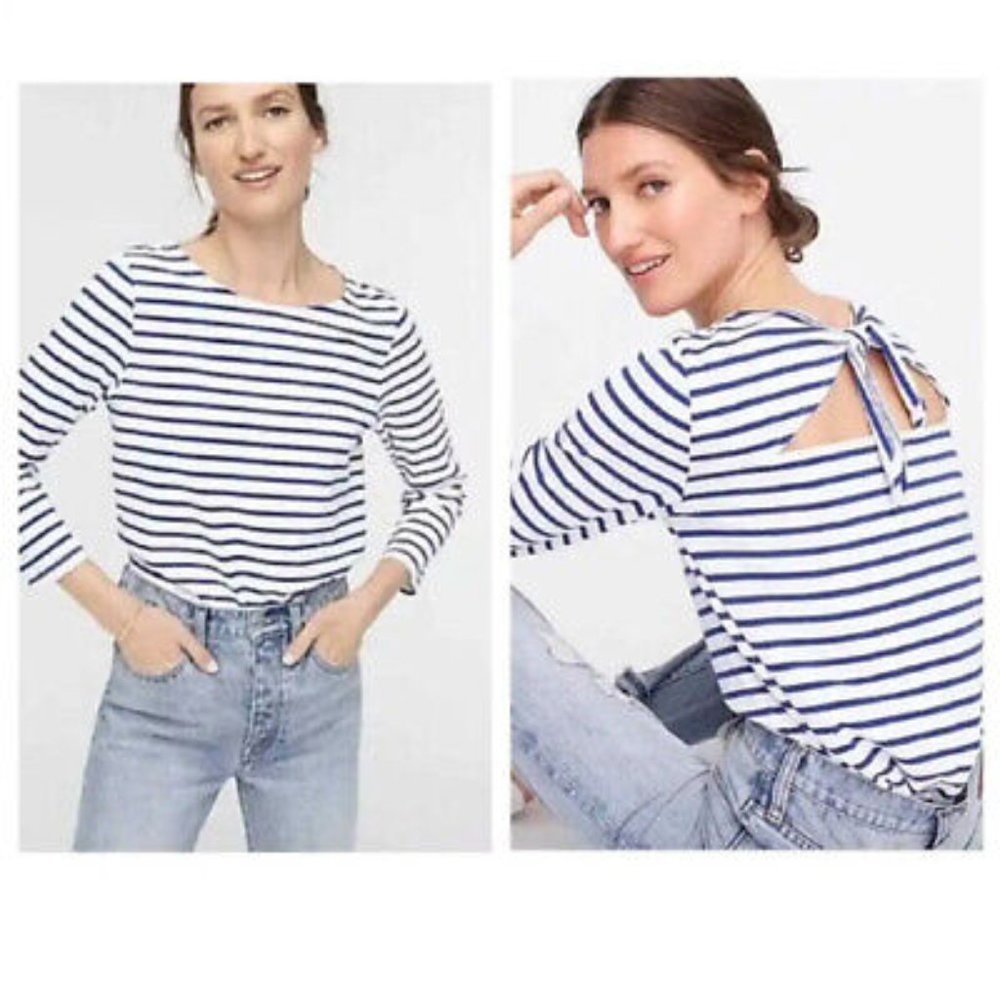 Ladies' fashionable tops long sleeve and button down shirt bundle